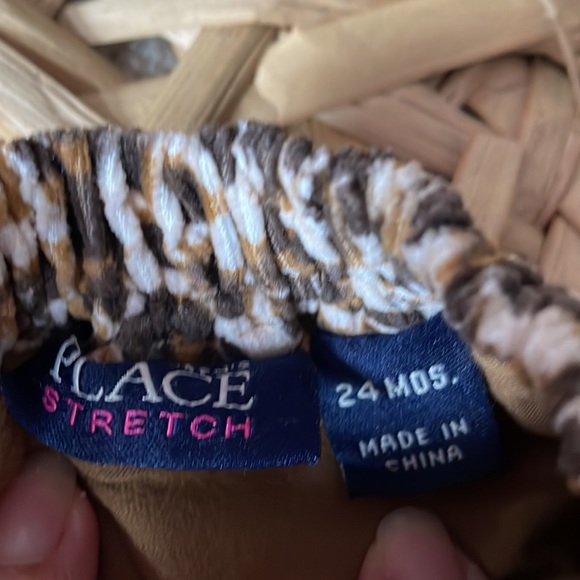 Baby girls 24 Months thin Corduroy Leopard Skirt and Hat set - Picture 8 of 8